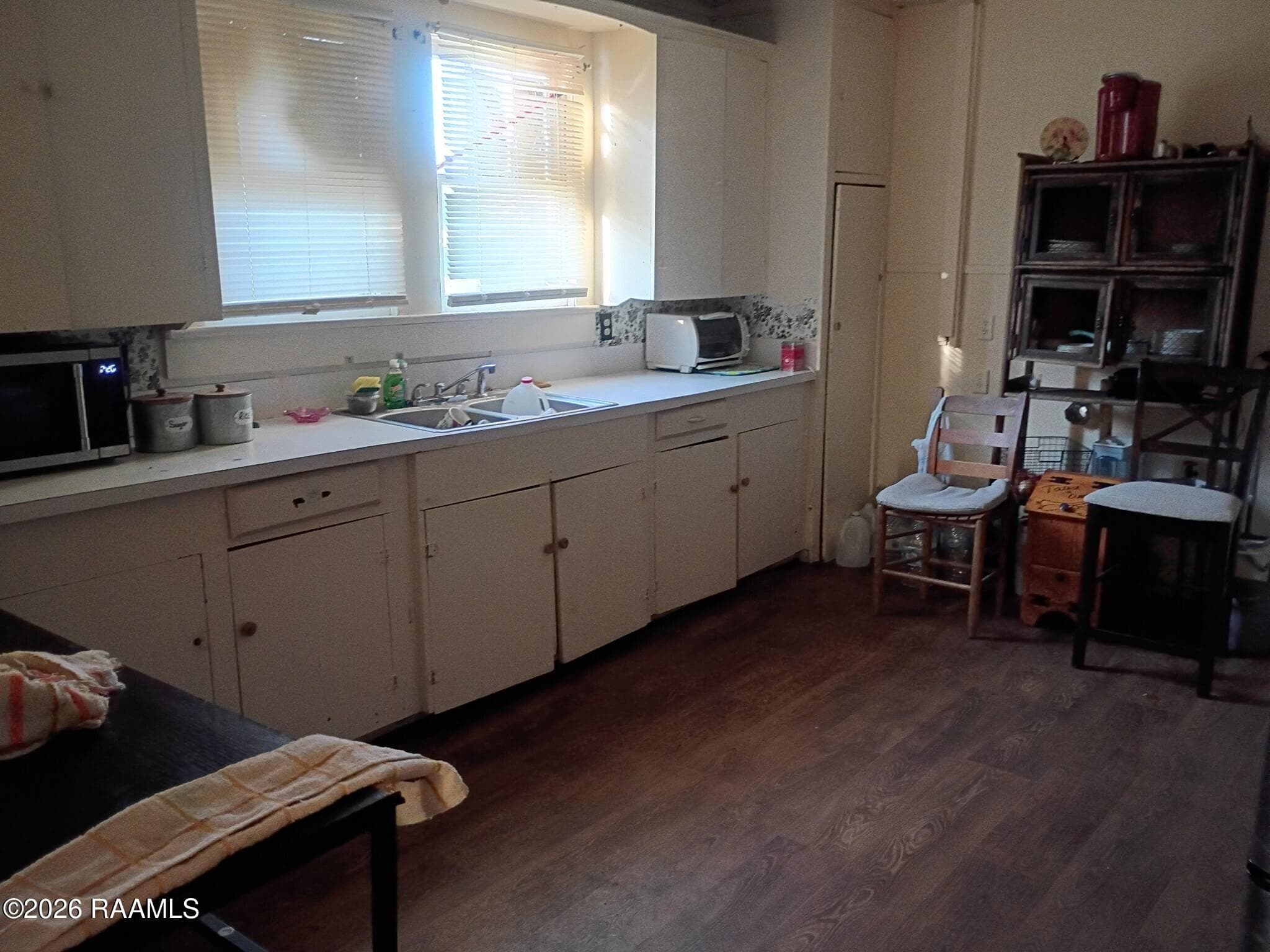 124 kitchen