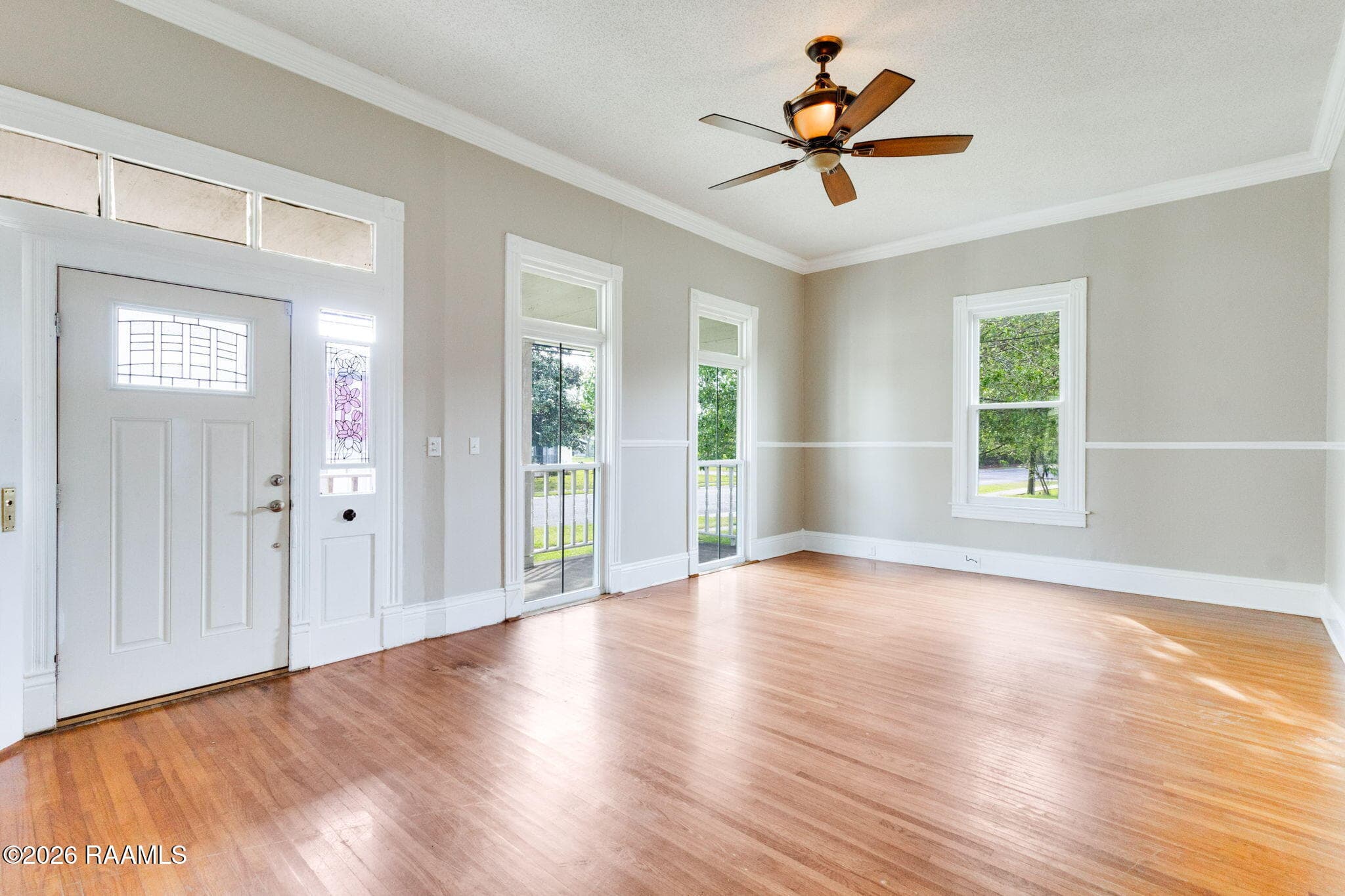 2-web-or-mls-1921 Main St-1