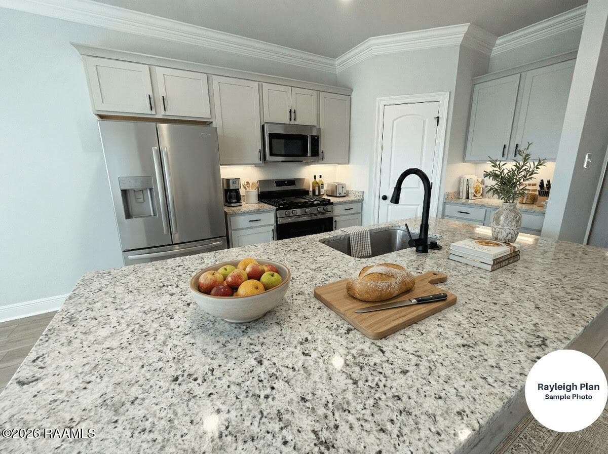 Kitchen – Sample Photo