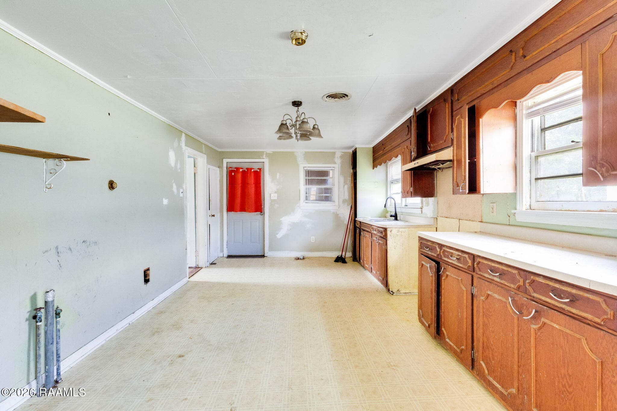 3-web-or-mls-1405 N Ave I-2