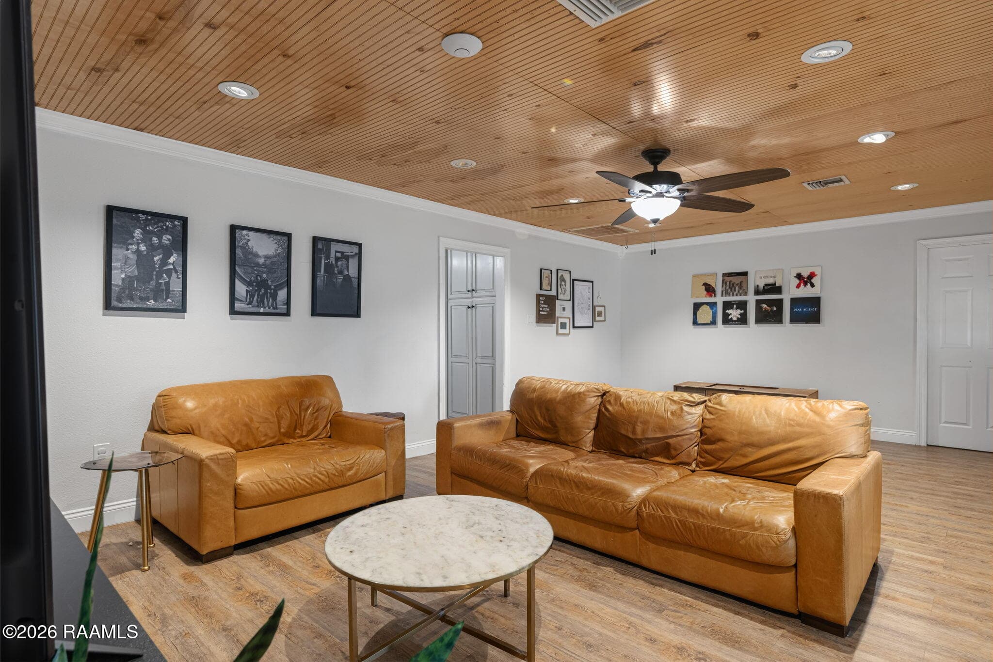 5-web-or-mls-804 St Anne St-5