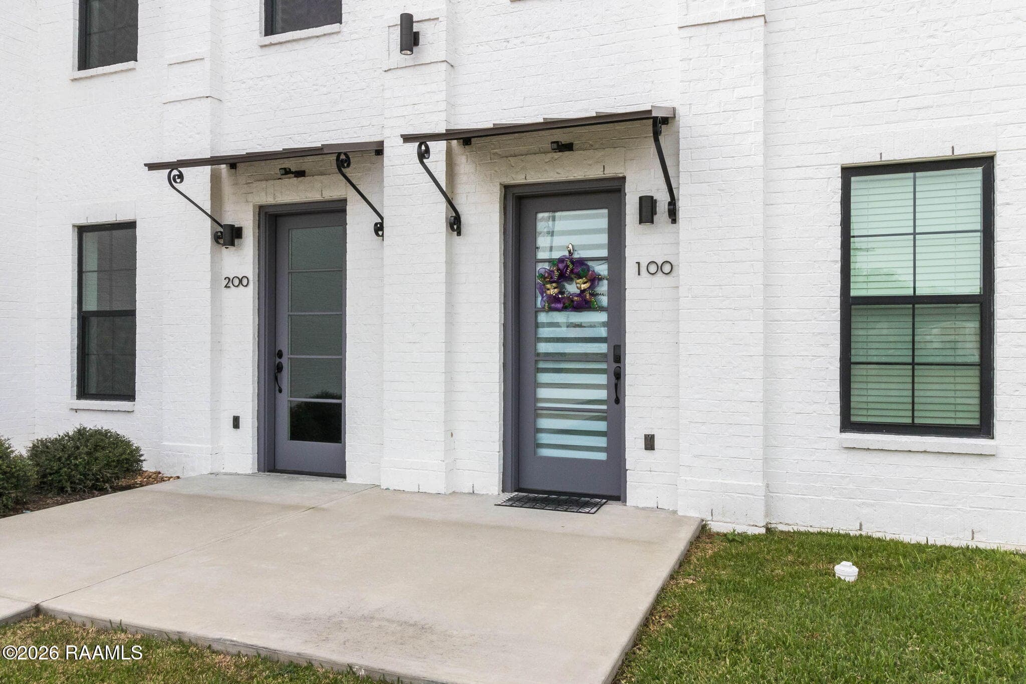 20-web-or-mls-711 E Main St. 1-20