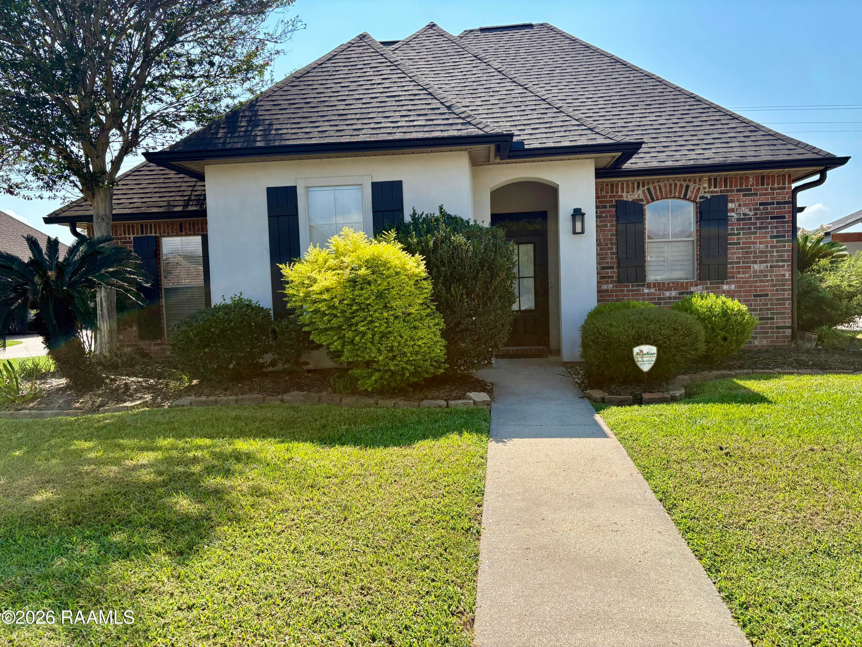 407 Hillbrooke Drive, Broussard, LA, 70518