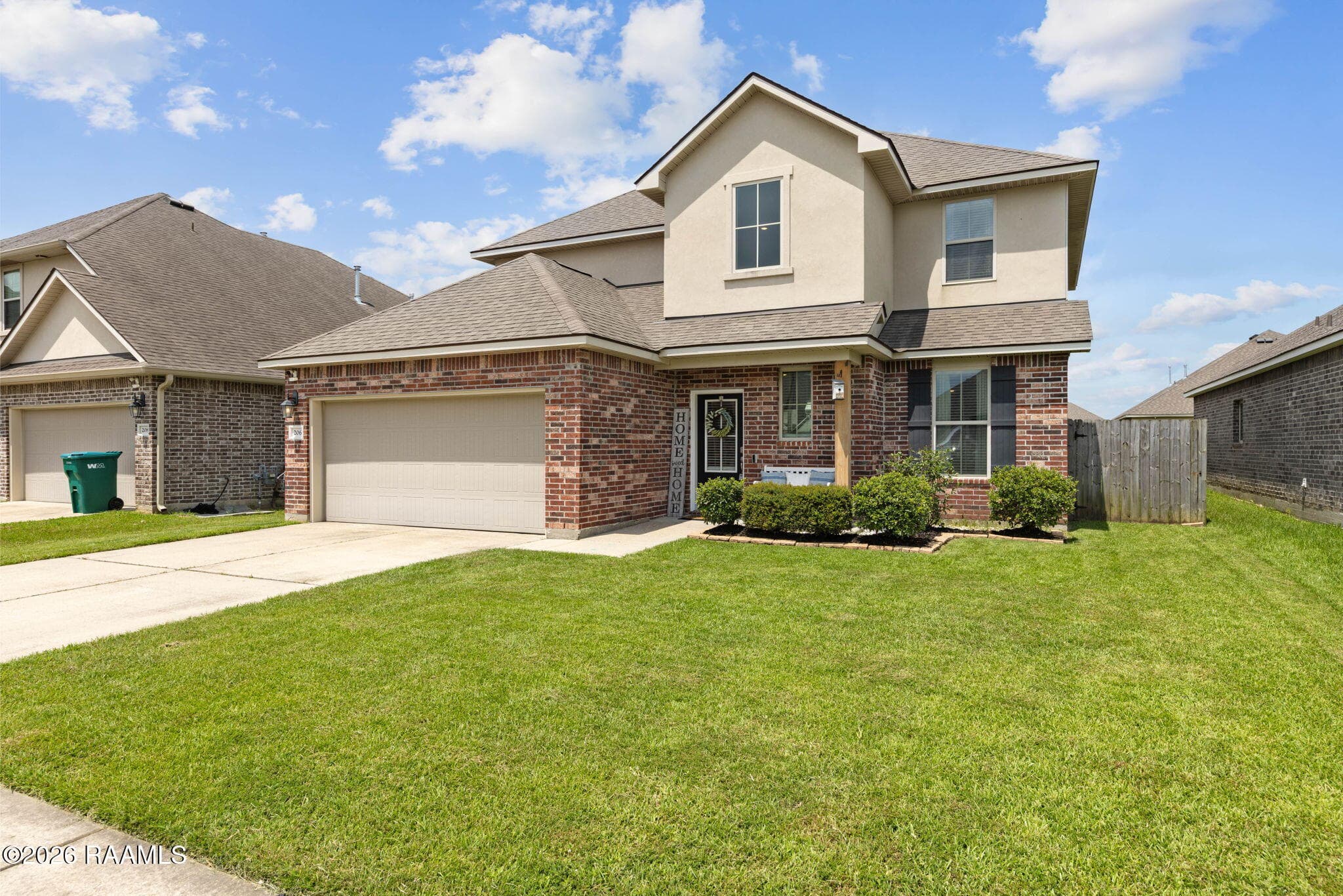 2-web-or-mls-206 Verger Dr-2