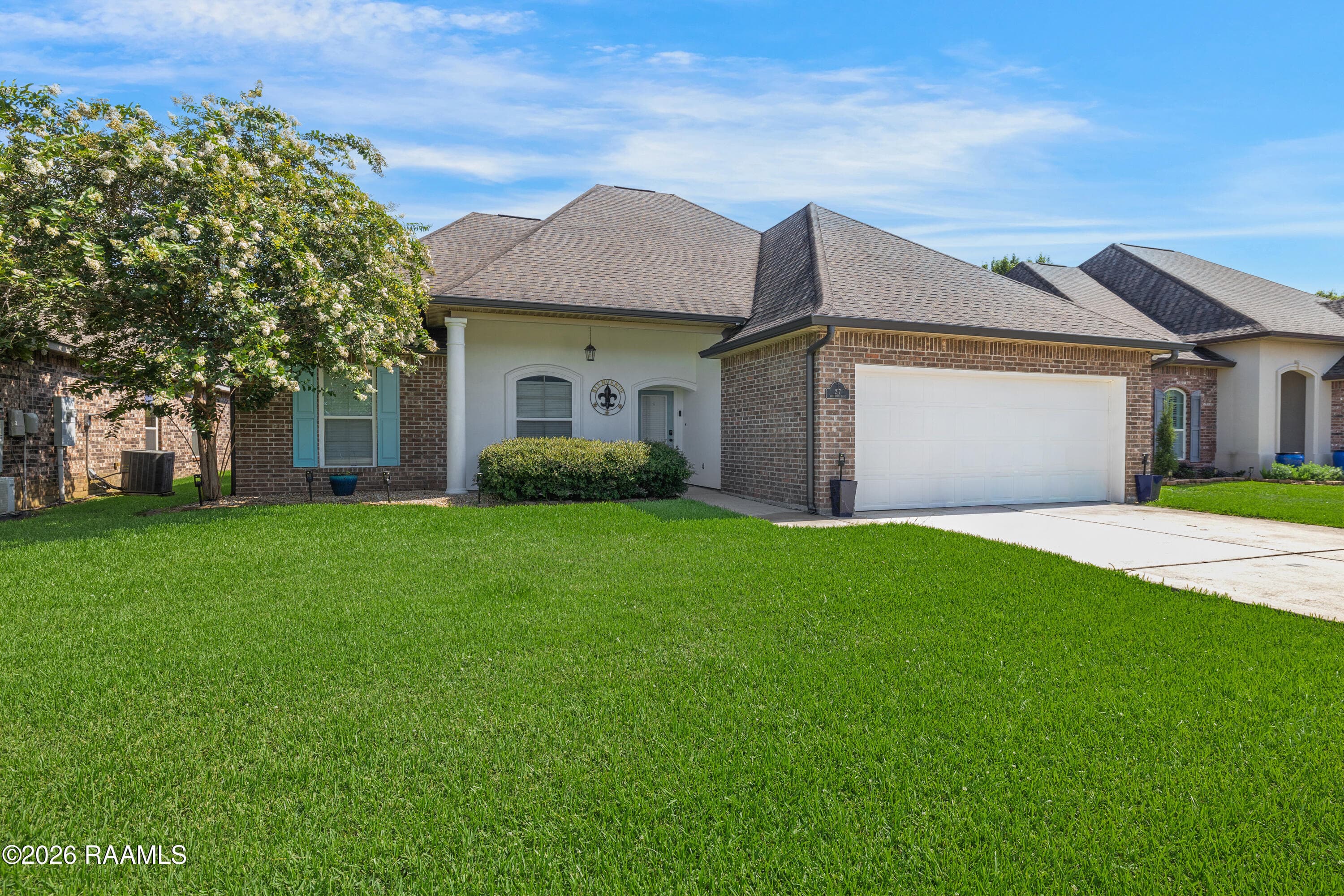 217 Lexi Falls Lane, Broussard, LA, 70518