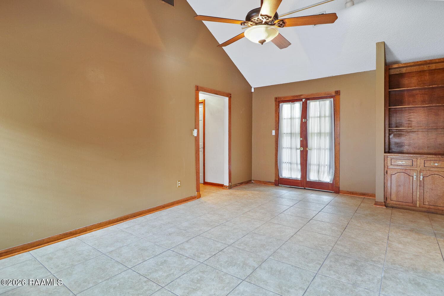 106 Darteze Drive-10