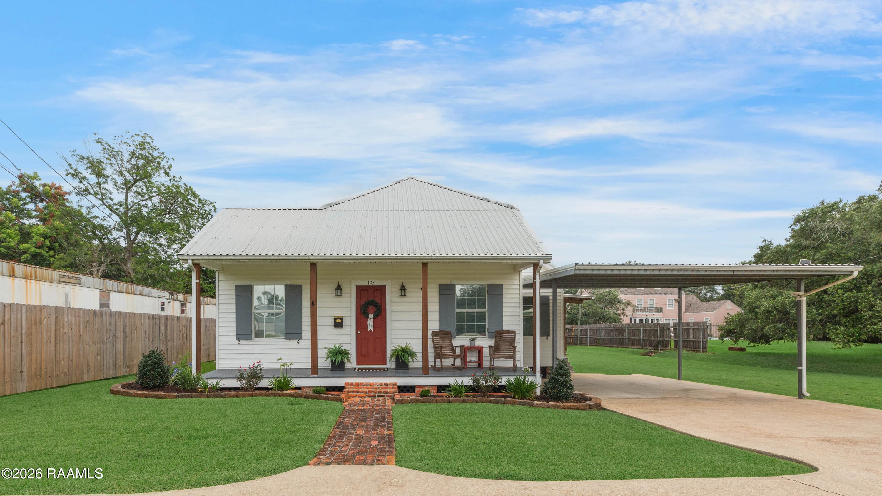 123 Canal Street, Jeanerette, LA, 70544