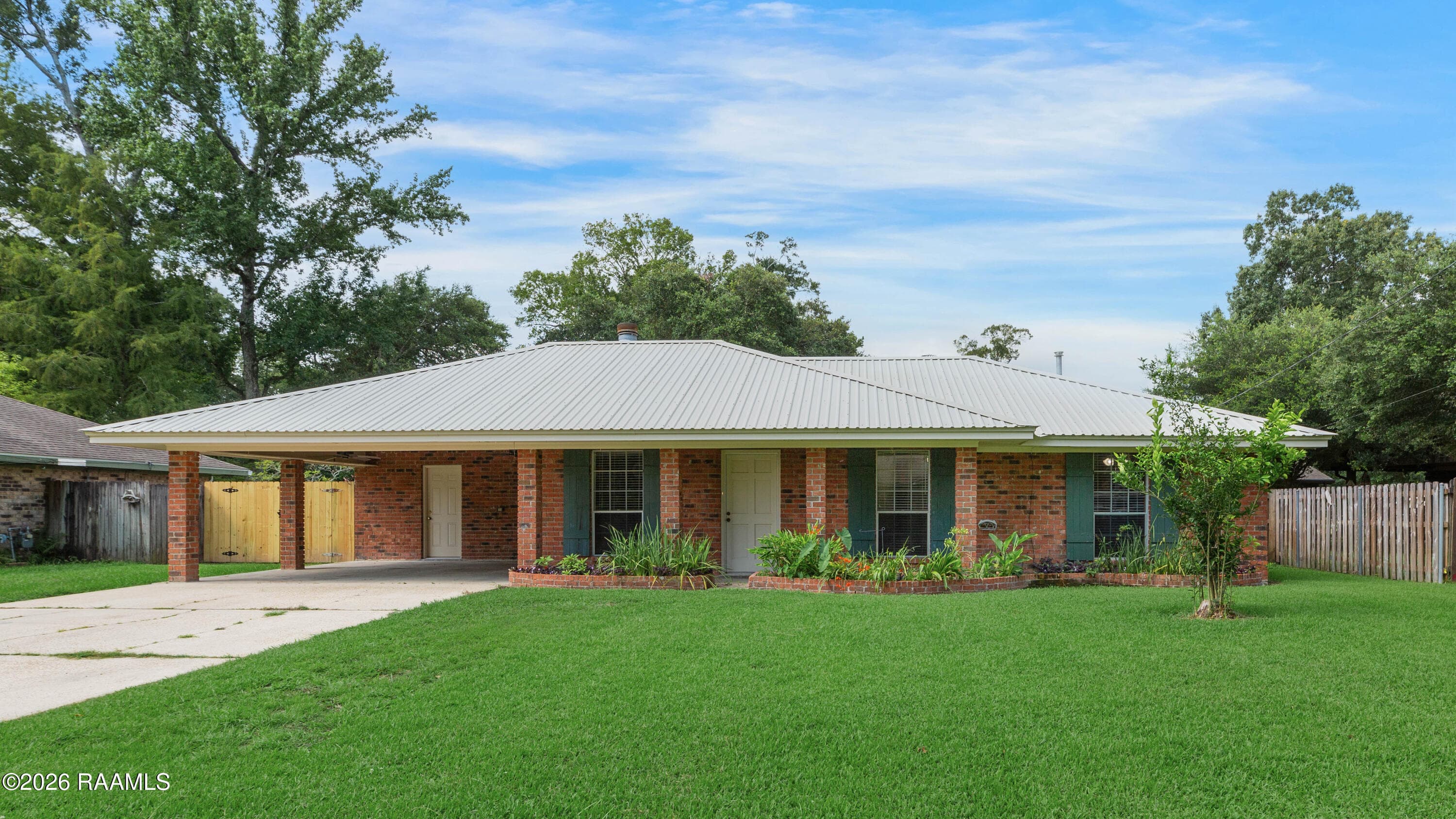 102 Medearis Drive, New Iberia, LA, 70563